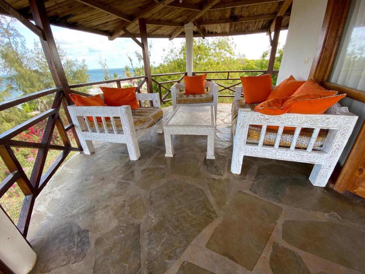Silver Rock Hotel Malindi Exterior photo