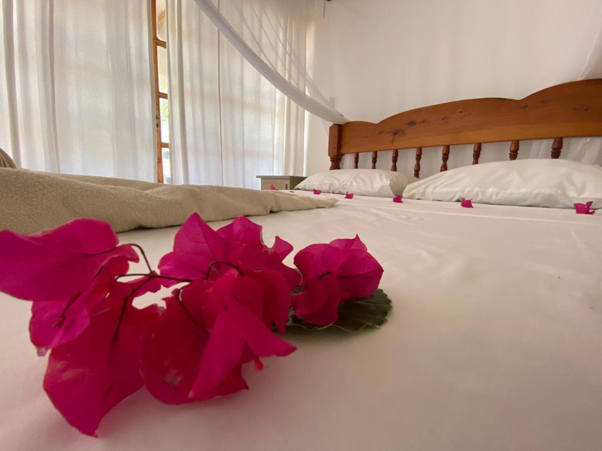 Silver Rock Hotel Malindi Exterior photo