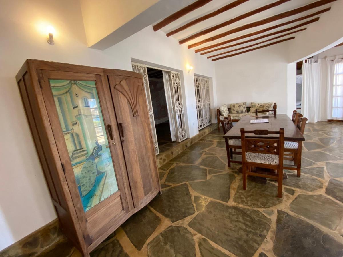 Silver Rock Hotel Malindi Exterior photo
