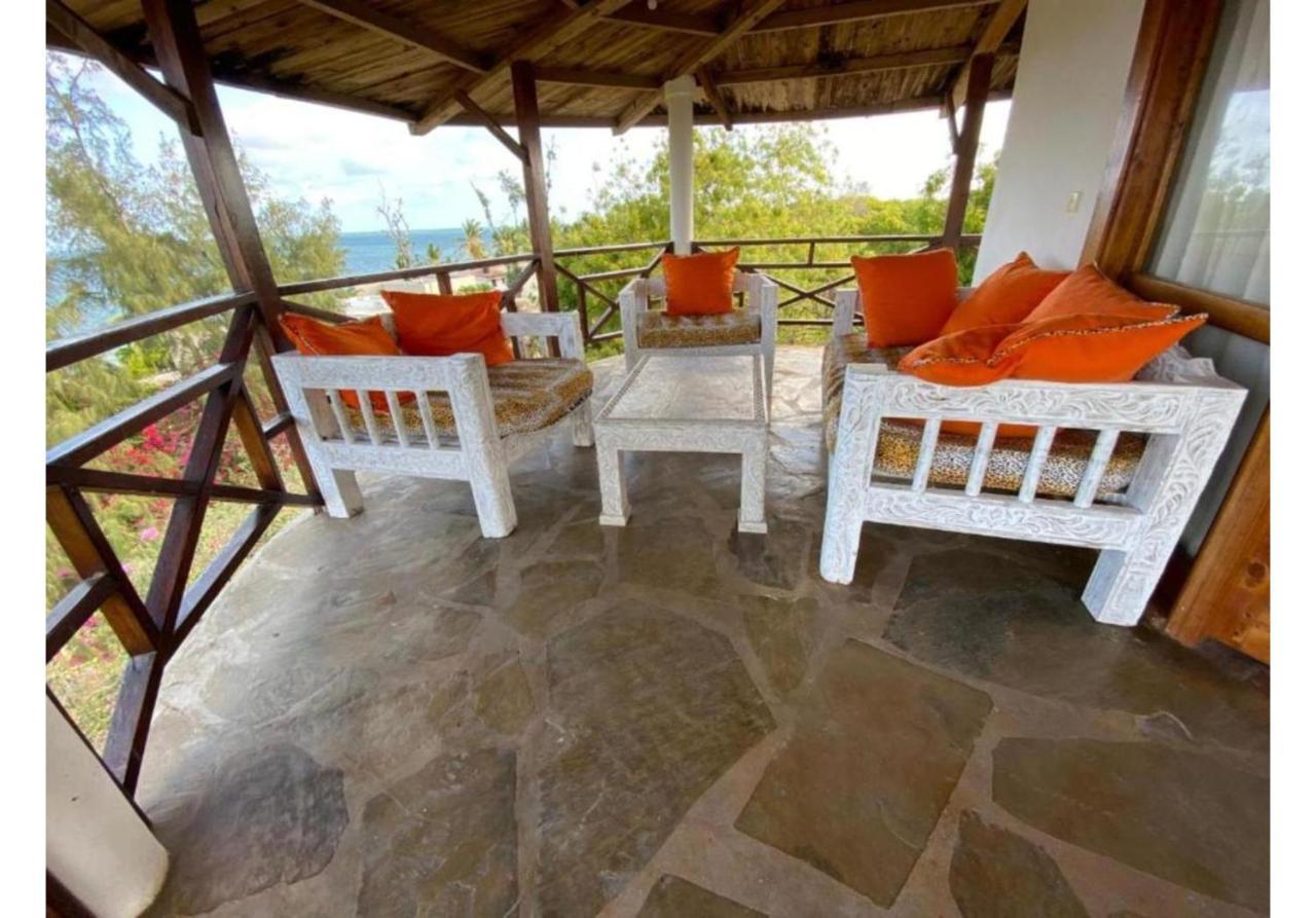 Silver Rock Hotel Malindi Exterior photo